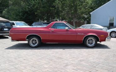 Ford-Ranchero-1976-Coupe-11