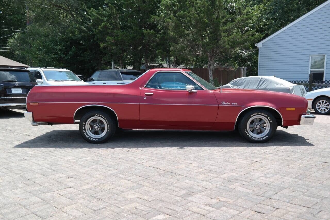 Ford-Ranchero-1976-Coupe-11