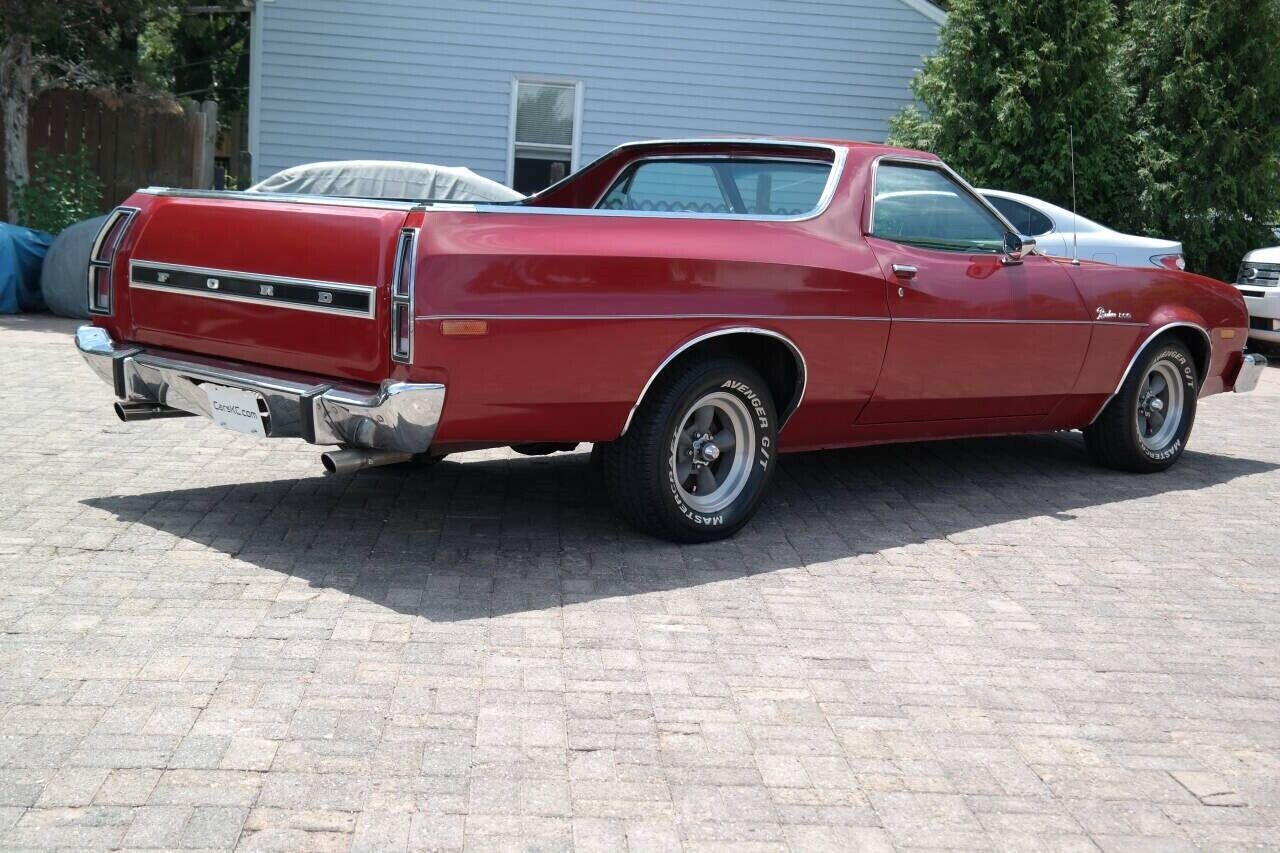 Ford-Ranchero-1976-Coupe-12