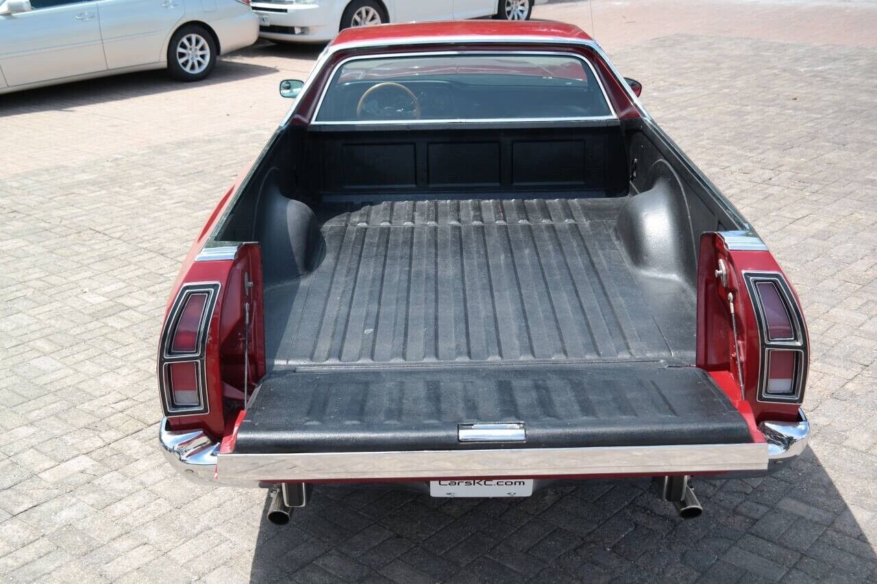 Ford-Ranchero-1976-Coupe-25