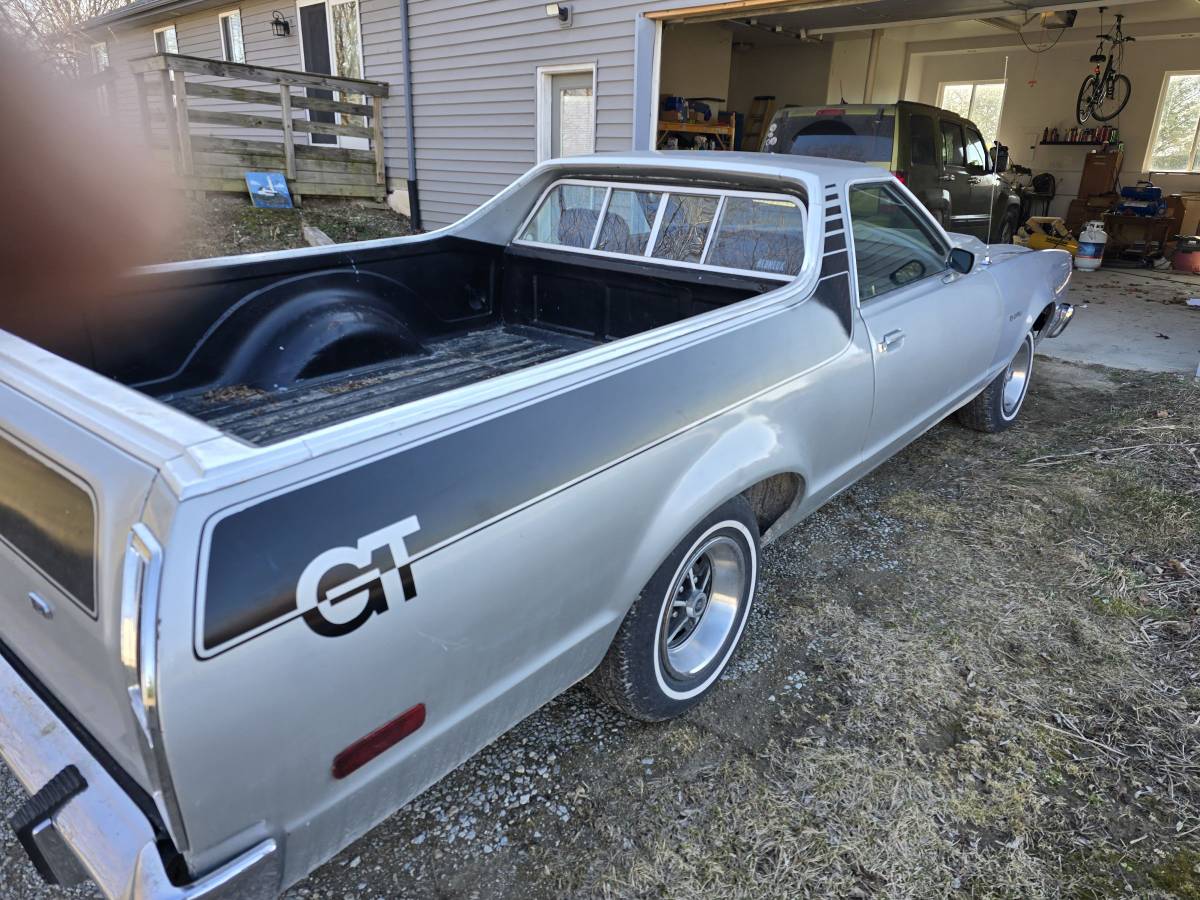 Ford-Ranchero-1979-grey-2