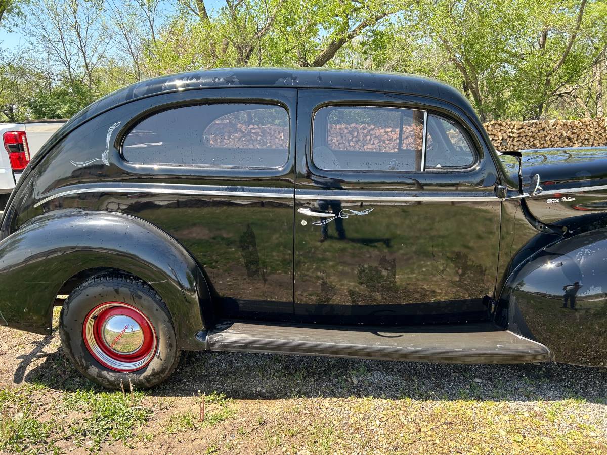 Ford-Ranger-1940-black-5