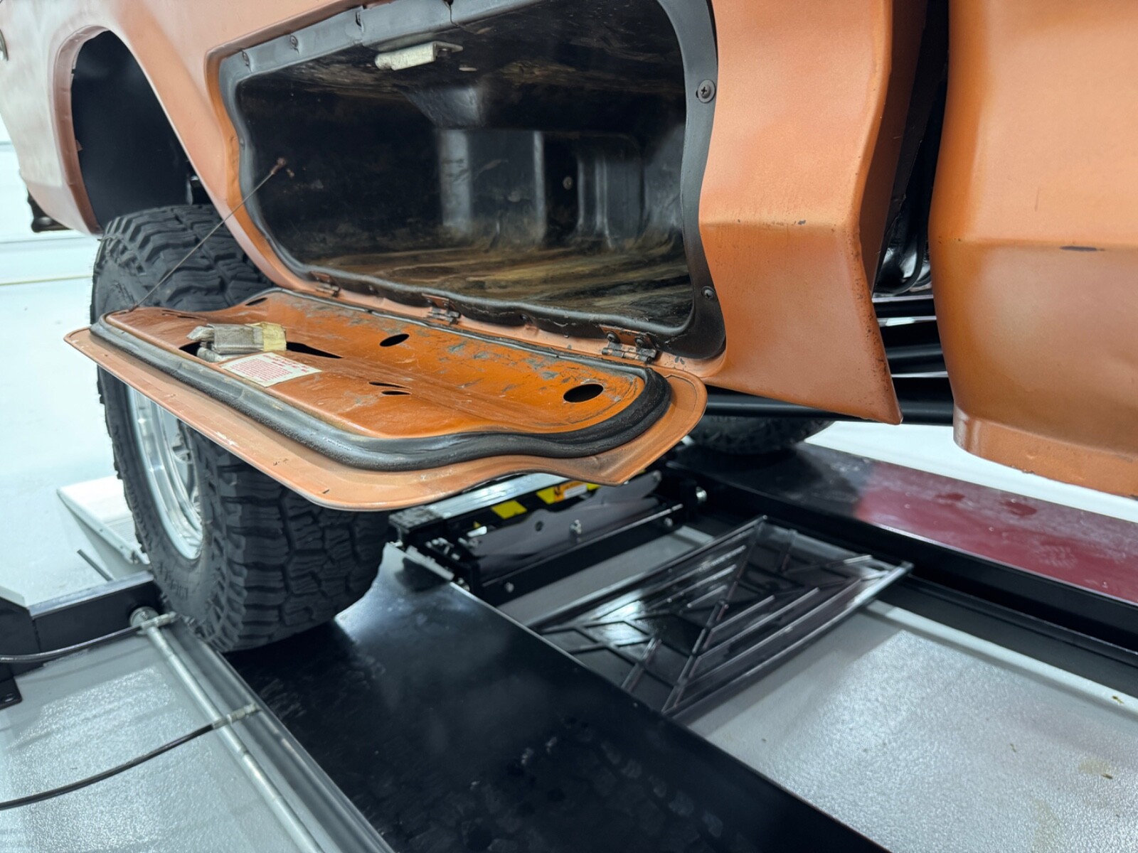 Ford-Ranger-1977-single-cab-long-bed-35