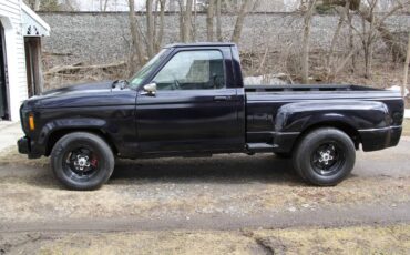 Ford-Ranger-1986-black-2