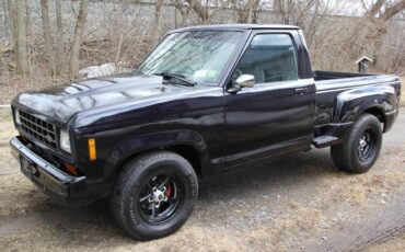 Ford-Ranger-1986-black