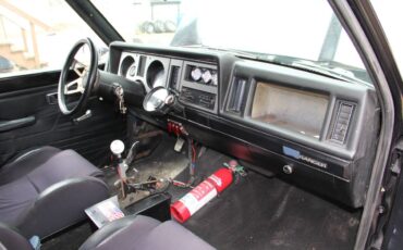 Ford-Ranger-1986-black-4