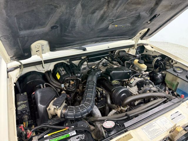 Ford-Ranger-1990-Pickup-37