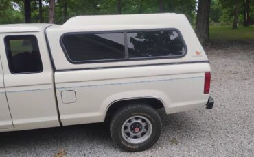Ford-Ranger-xlt-1988-white-2