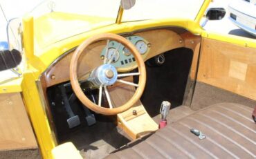 Ford-Roadster-1932-12