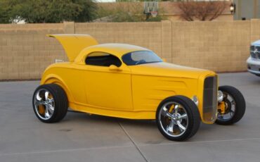 Ford-Roadster-1932-23
