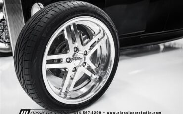 Ford-Roadster-1932-2dr-Car-14
