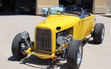 Ford-Roadster-1932-5