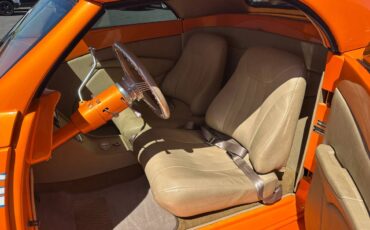 Ford-Roadster-street-rod-1939-orange-9
