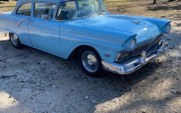 Ford-Sedan-1957-blue-1