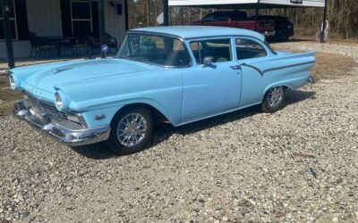 Ford Sedan 1957