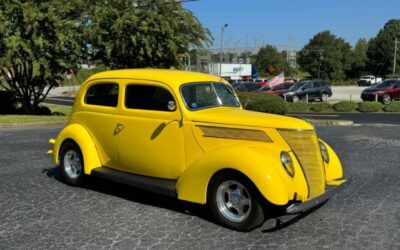 Ford Sedan slant back streetrod ZZ4 350 cold A/C 1937 --