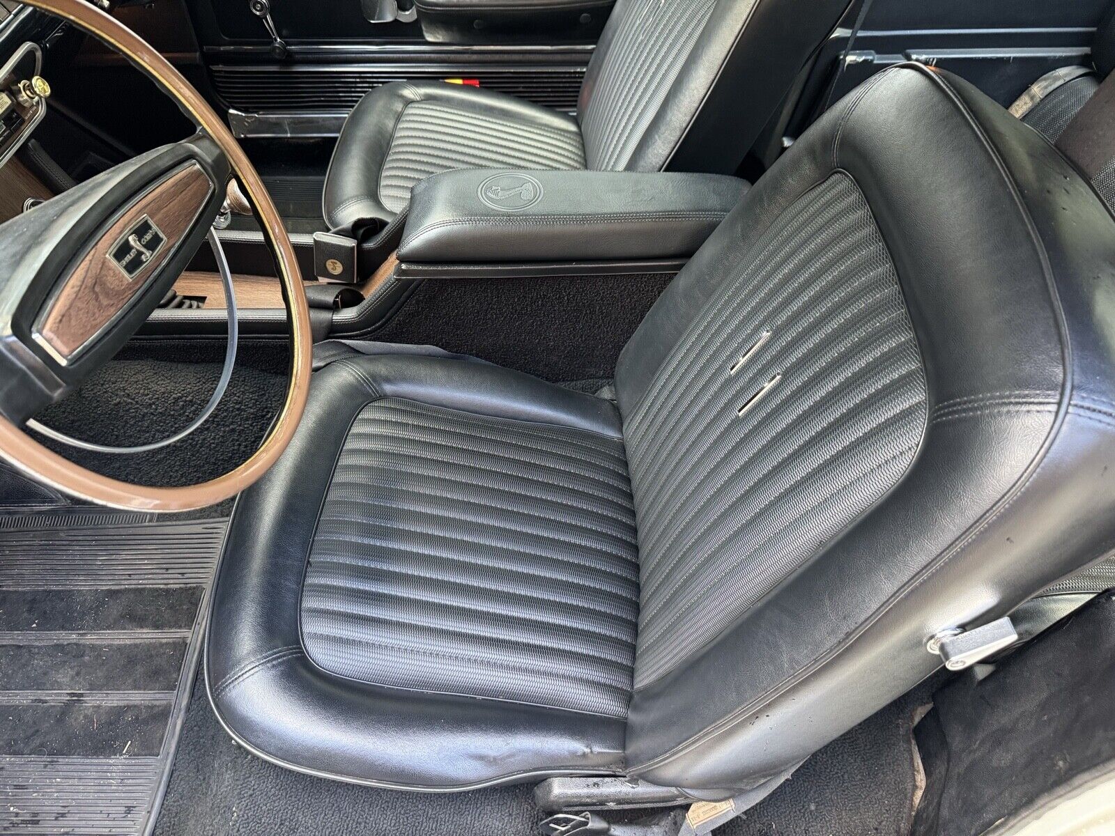 Ford-Shelby-1968-Hatchback-8