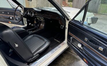 Ford-Shelby-1968-Hatchback-9
