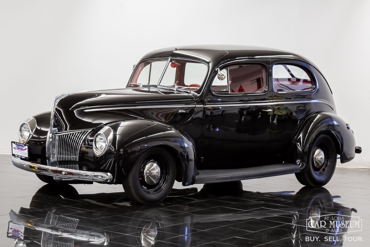Ford-Standard-Tudor-1940-Sedan-10
