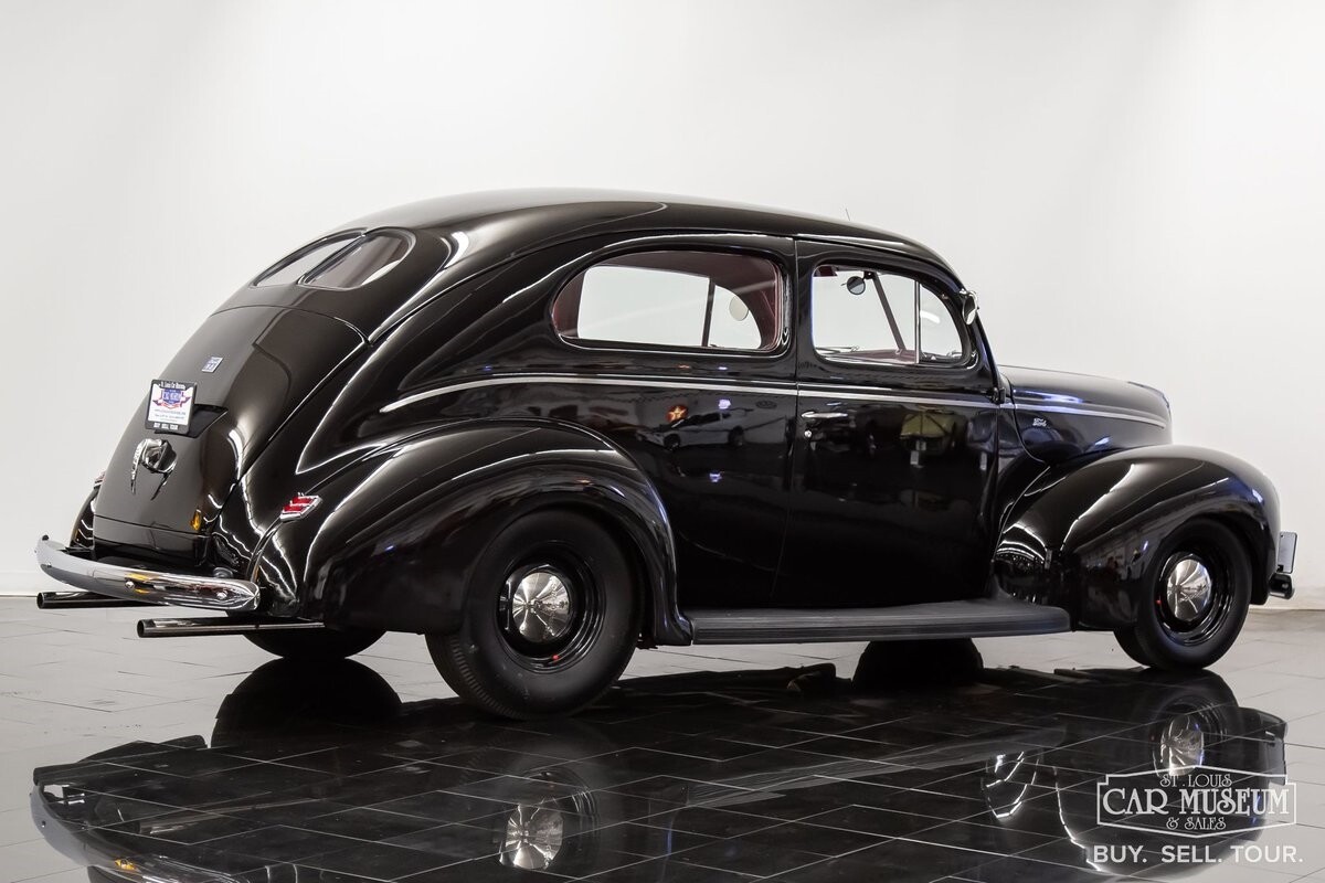 Ford-Standard-Tudor-1940-Sedan-8