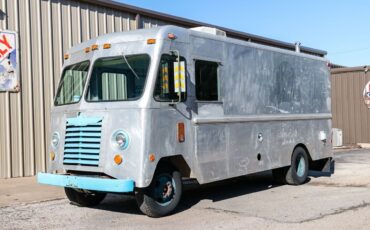 Ford-Step-Van-1970-Van