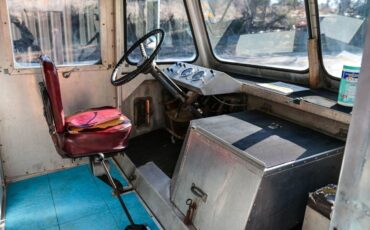 Ford-Step-Van-1970-Van-9