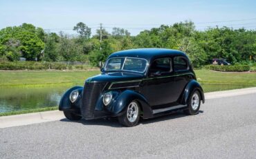 Ford Street Rod 1937 2 Door