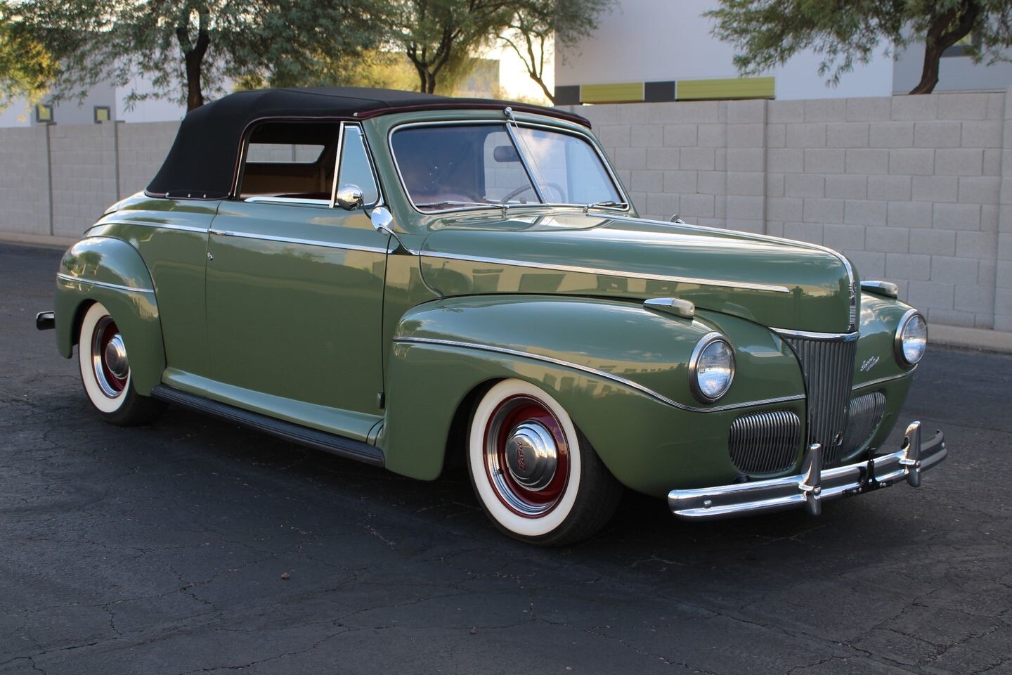 Ford Super DeLuxe 1941 Convertible