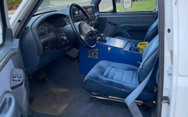 Ford-Super-duty-diesel-1993-white-13
