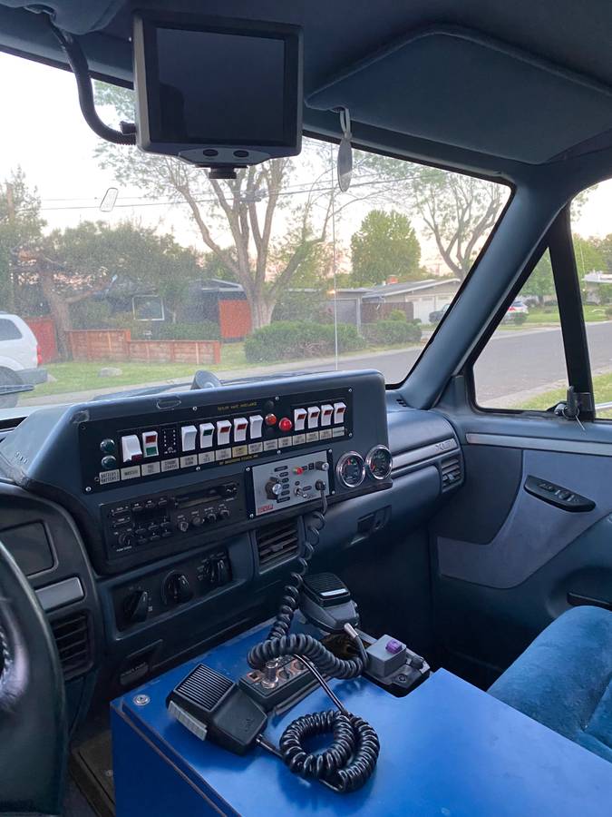 Ford-Super-duty-diesel-1993-white-15