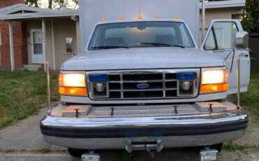 Ford-Super-duty-diesel-1993-white