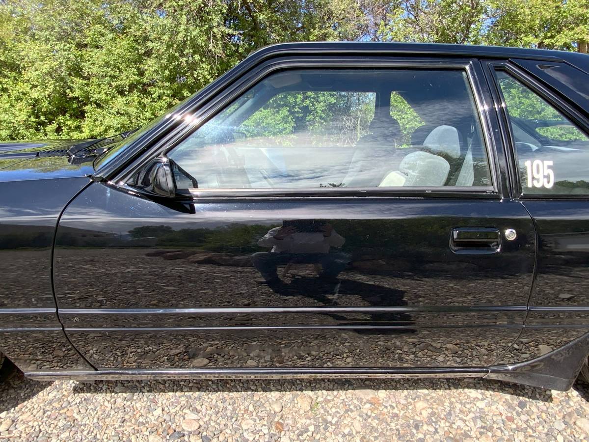 Ford-Svo-mustang-1986-black-4
