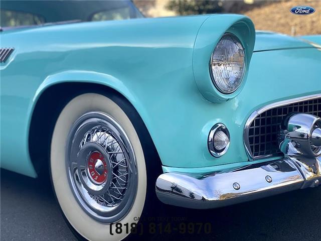 Ford-T-Bird-1955-Convertible-17