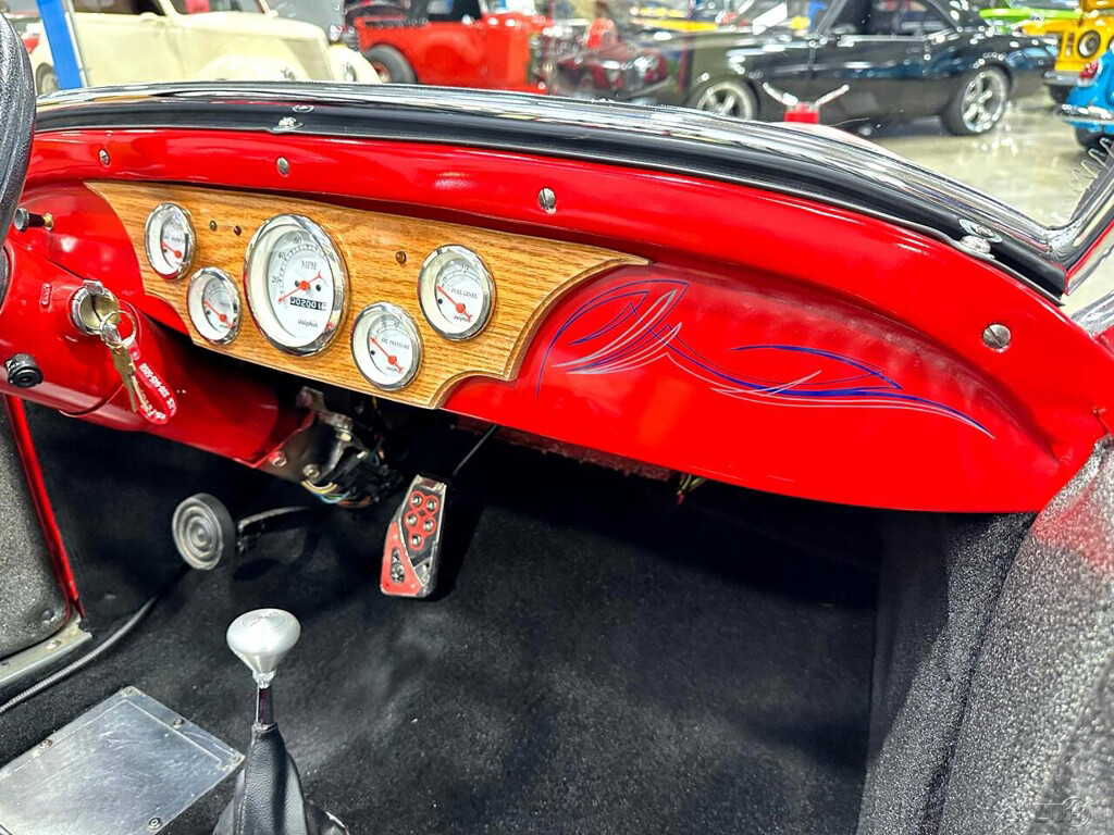 Ford-T-Bucket-Roadster-1932-Other-22