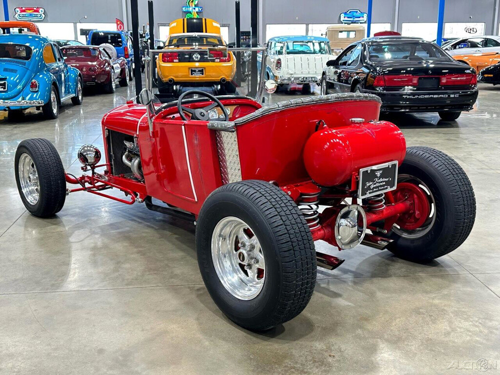 Ford-T-Bucket-Roadster-1932-Other-4