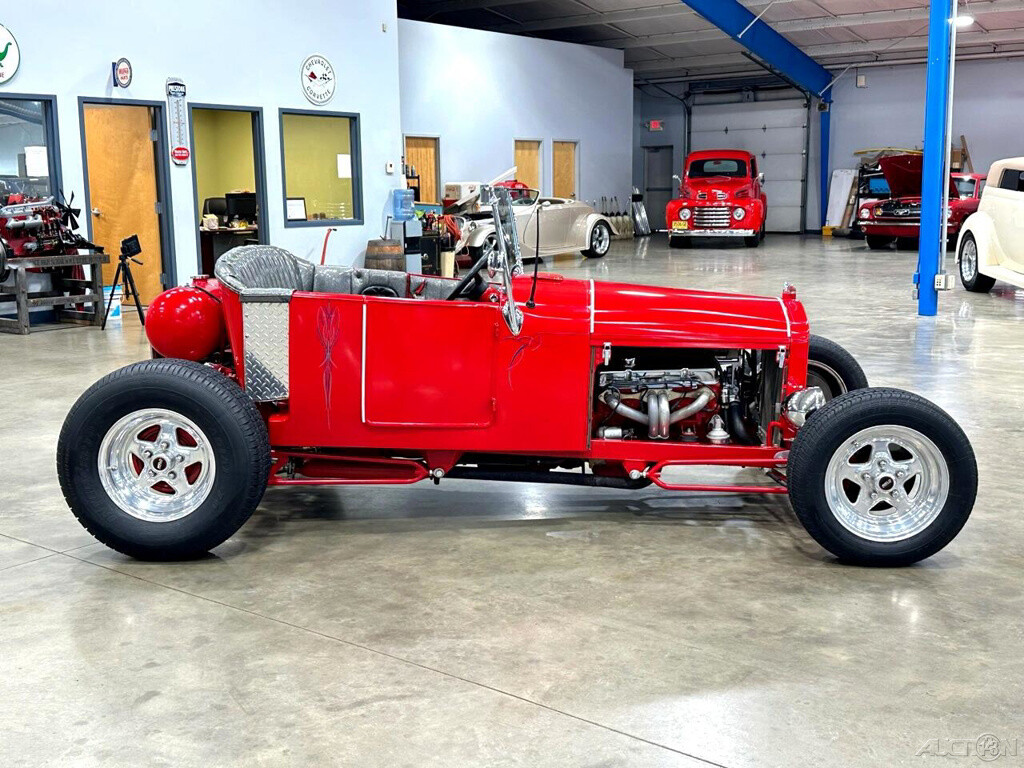 Ford-T-Bucket-Roadster-1932-Other-7