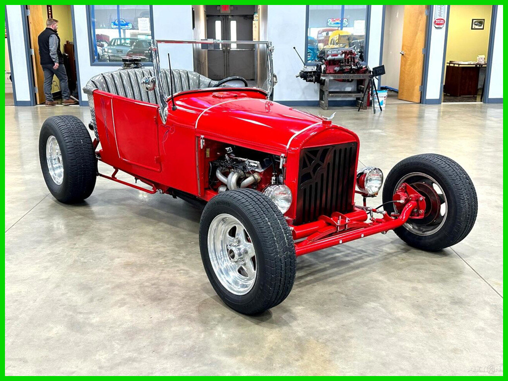 Ford-T-Bucket-Roadster-1932-Other