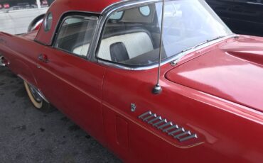 Ford-Thunderbird-1956-Both-Tops-11