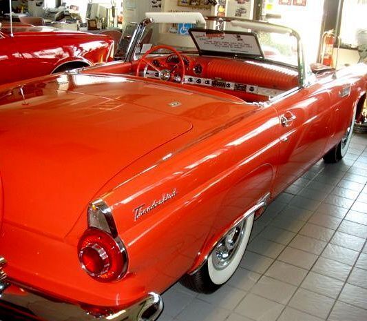Ford-Thunderbird-1956-Both-Tops-28