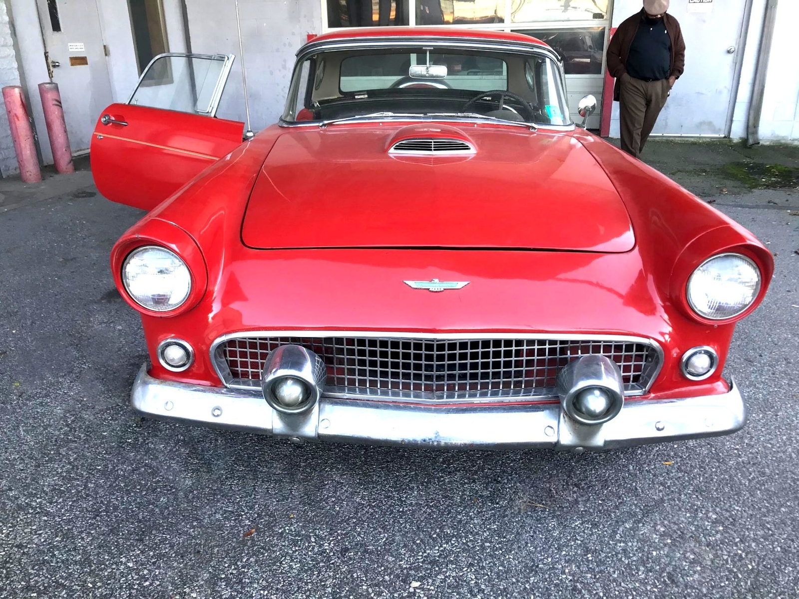 Ford-Thunderbird-1956-Both-Tops-3
