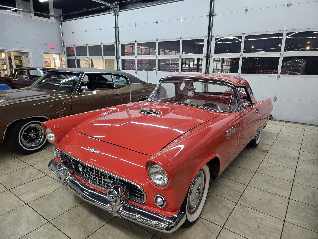 Ford-Thunderbird-1956-Convertible-1