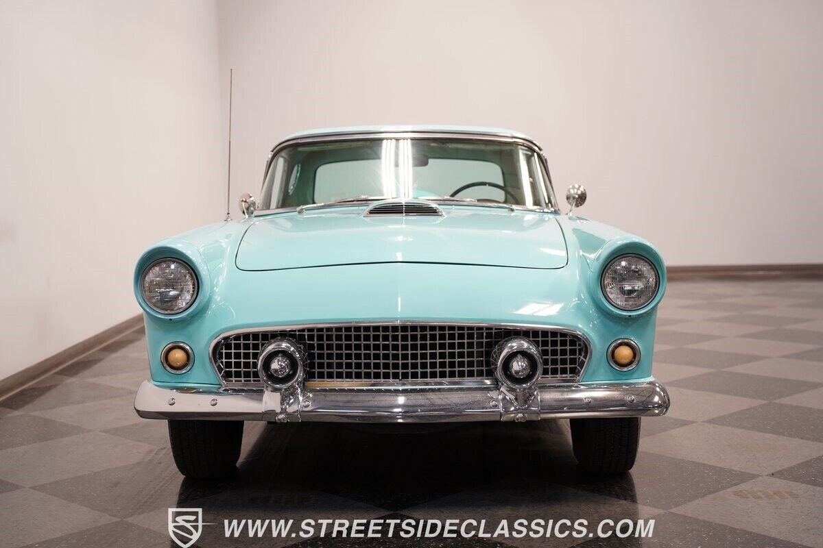 Ford-Thunderbird-1956-Convertible-19