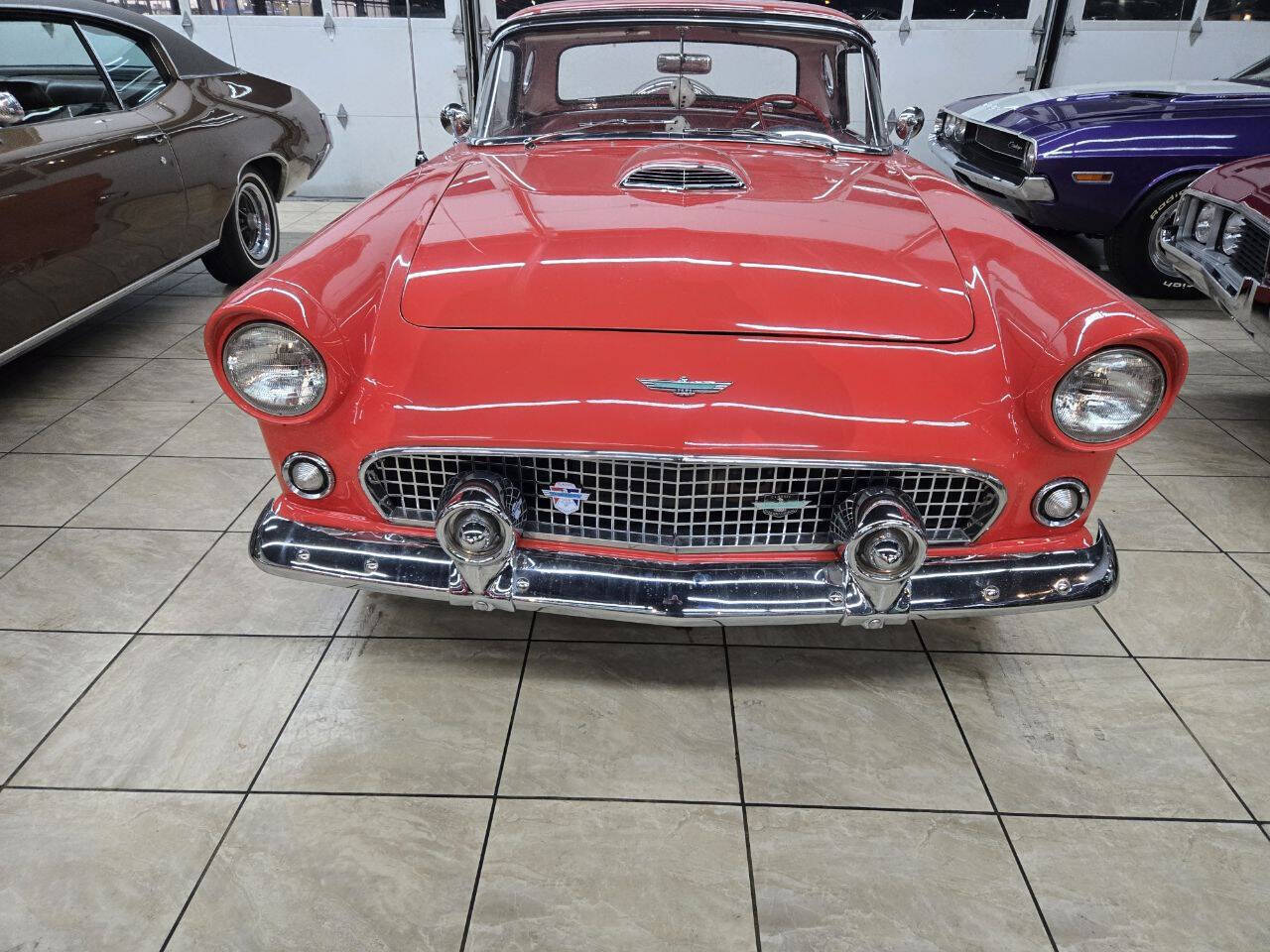 Ford-Thunderbird-1956-Convertible-2