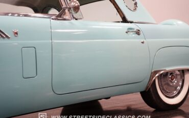 Ford-Thunderbird-1956-Convertible-24