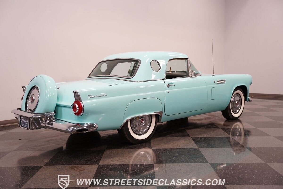 Ford-Thunderbird-1956-Convertible-29