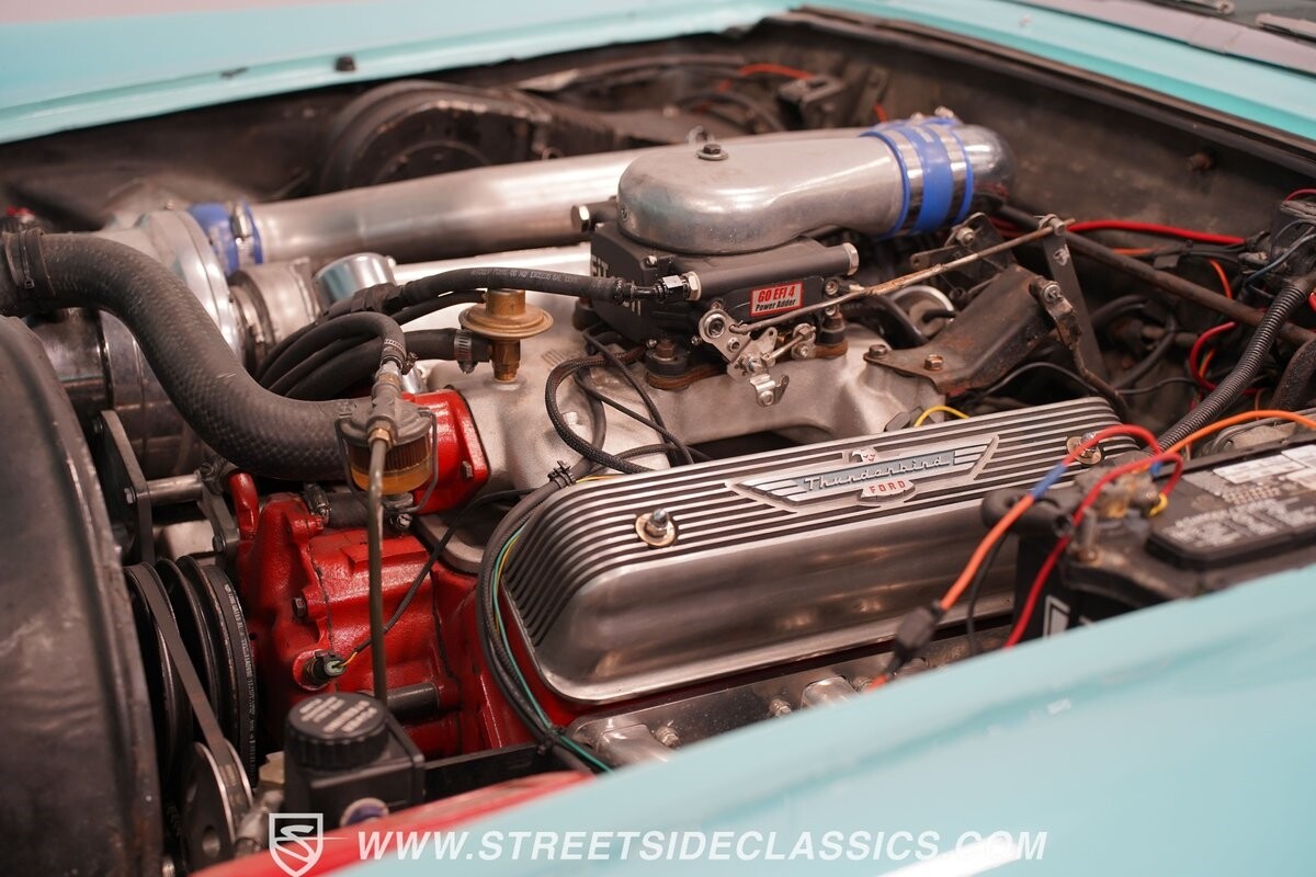 Ford-Thunderbird-1956-Convertible-34