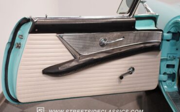 Ford-Thunderbird-1956-Convertible-38