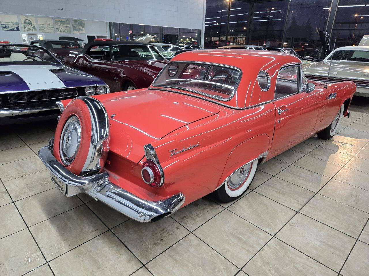 Ford-Thunderbird-1956-Convertible-4