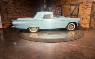 Ford-Thunderbird-1957-Convertible-10