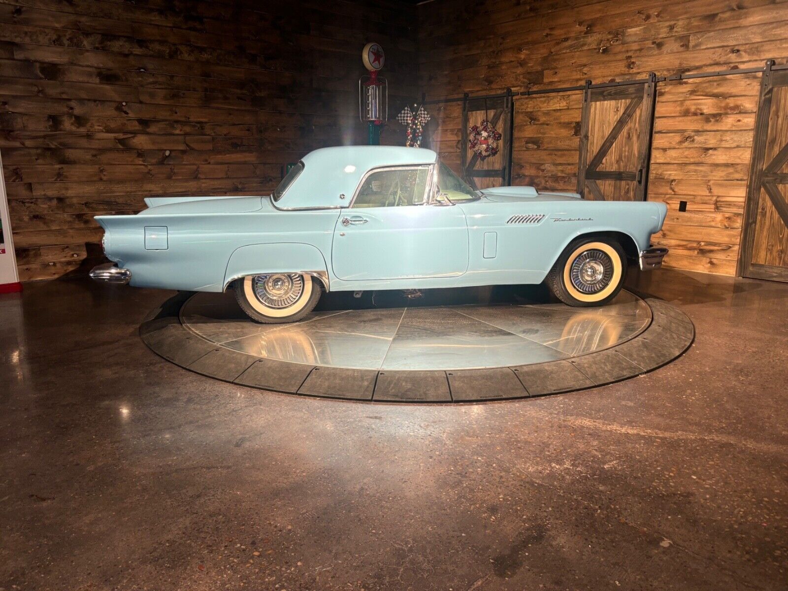 Ford-Thunderbird-1957-Convertible-10